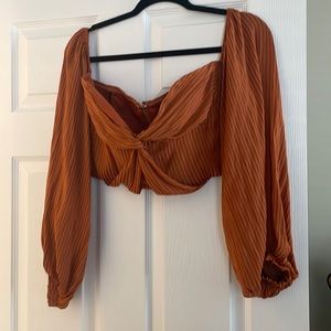 NWT top Closet closing 🎉🎉🎉🎉🎉